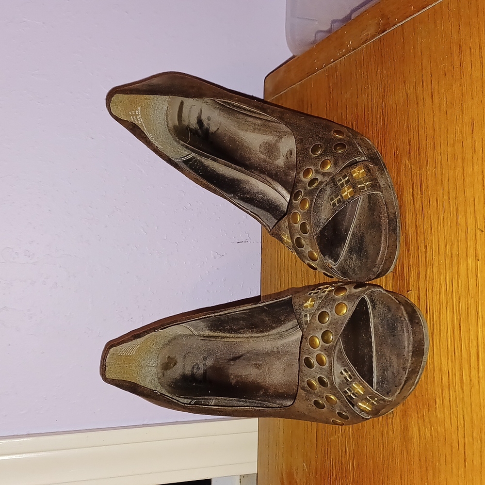 Lei Vintage brown women heels size 9